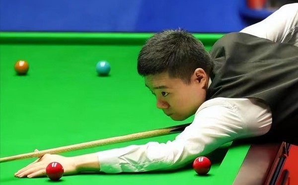 丁俊暉為什么叫丁主任,丁俊暉一共拿過(guò)多少次冠軍？