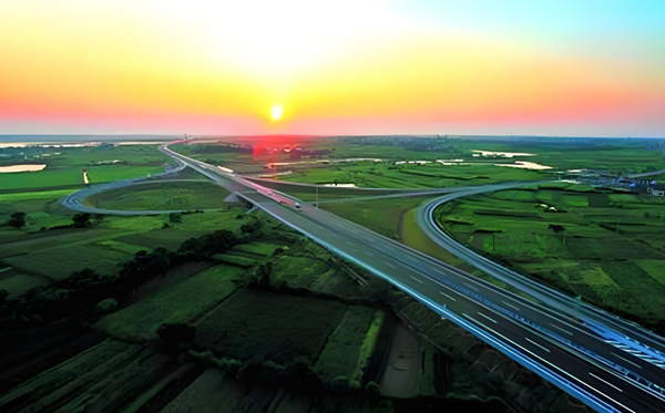 2026年國慶節高速路免費時間表,是按上高速還是下高速時間？