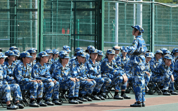 初中軍訓有哪些內容,初一新生軍訓都有什么項目